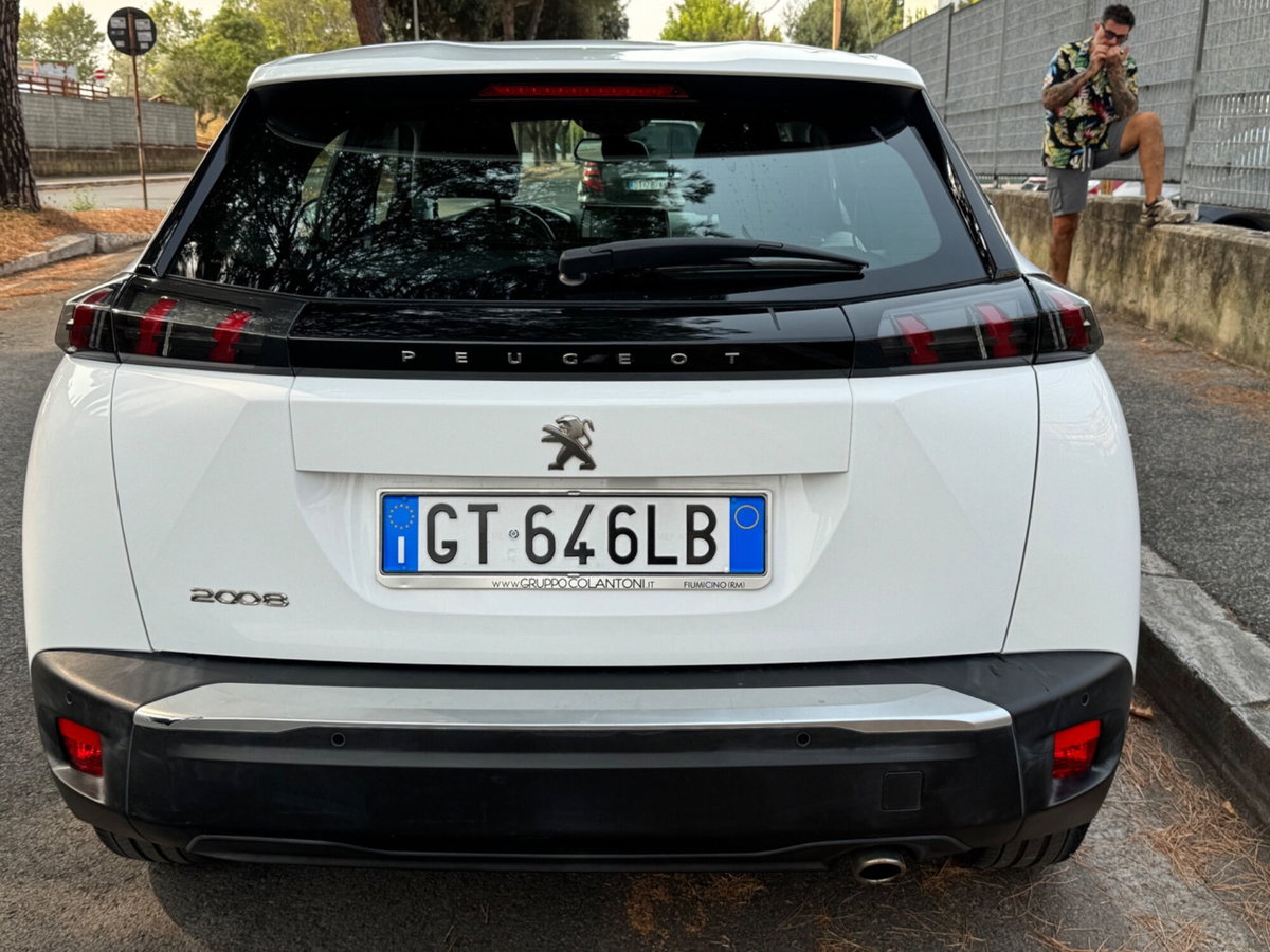 Peugeot 2008 BlueHDi 110 S&S Active Pack (5)