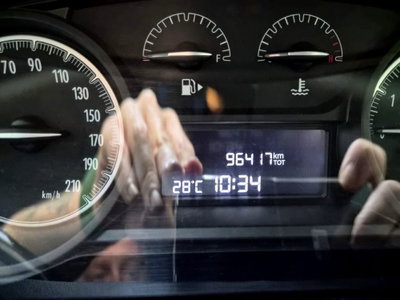 Lancia Ypsilon 1.2 69 CV 5 porte Gold (15)
