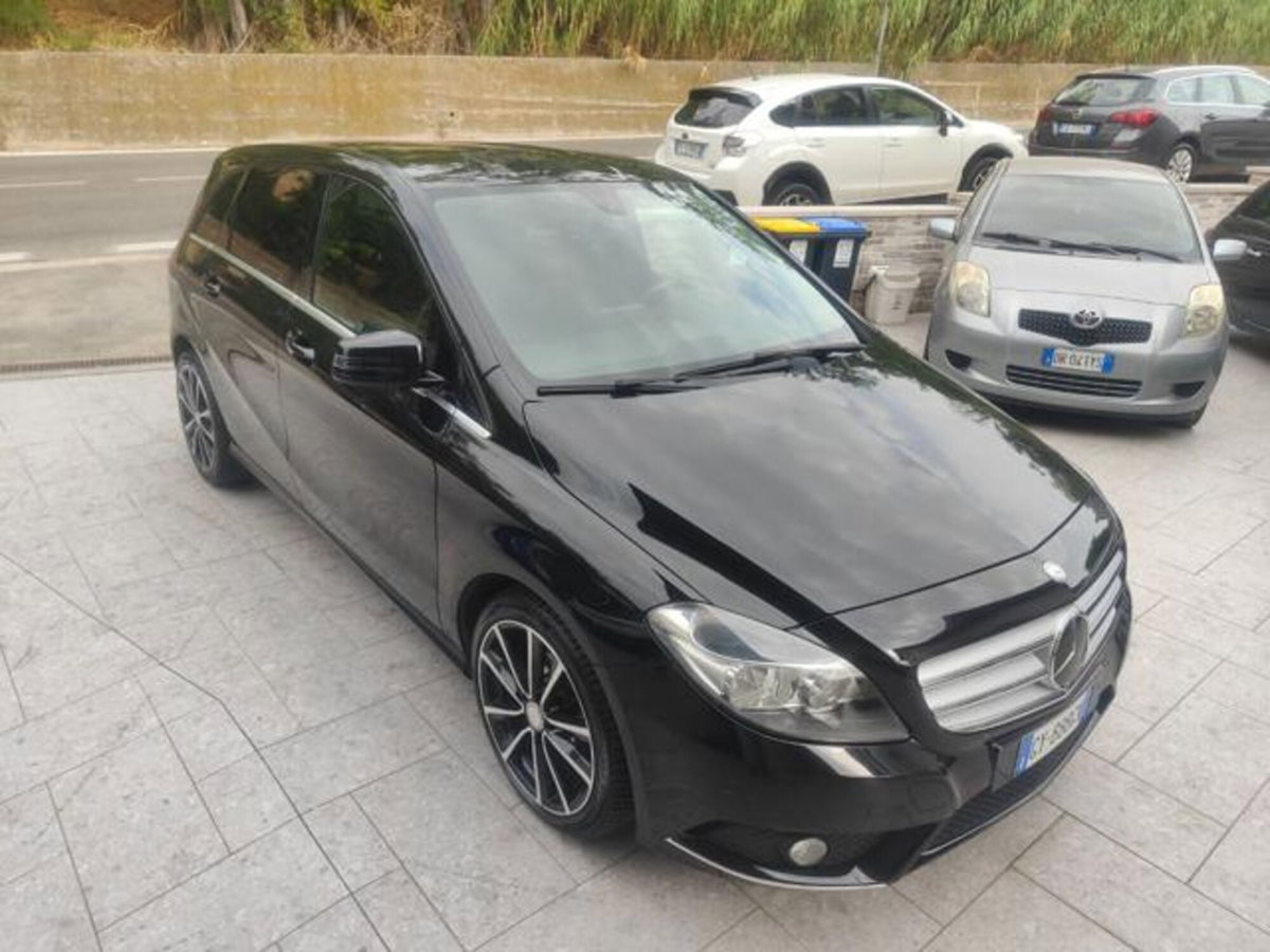 Mercedes-Benz Classe B 180 CDI BlueEFFICIENCY Executive (5)