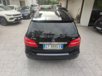 Mercedes-Benz Classe B 180 CDI BlueEFFICIENCY Executive (9)
