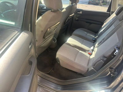 Ford C-Max 1.6 TDCi 90 CV (8)