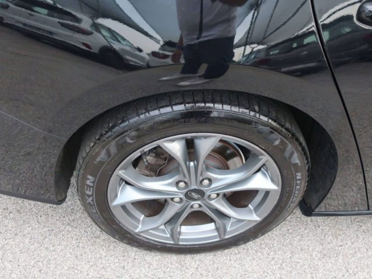 Ford Focus Station Wagon 1.5 EcoBlue 120 CV automatico SW ST-Line Co-Pilot (10)