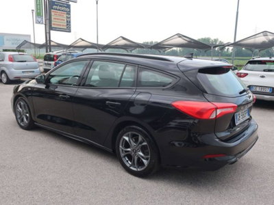 Ford Focus Station Wagon 1.5 EcoBlue 120 CV automatico SW ST-Line Co-Pilot (13)