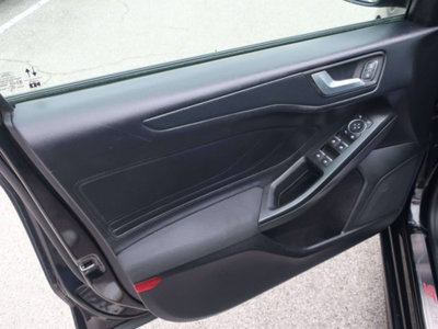 Ford Focus Station Wagon 1.5 EcoBlue 120 CV automatico SW ST-Line Co-Pilot (4)