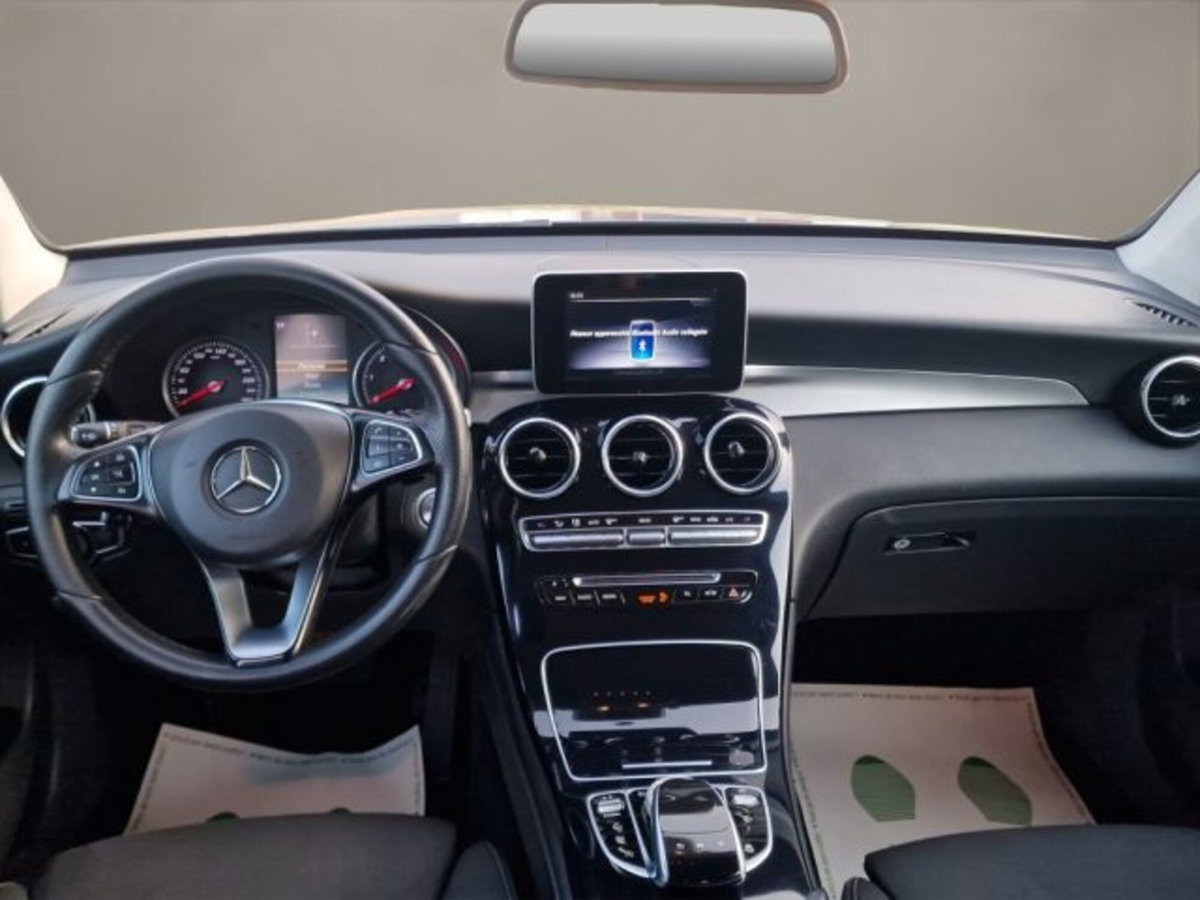 Mercedes-Benz GLC SUV 220 d 4Matic Exclusive (14)