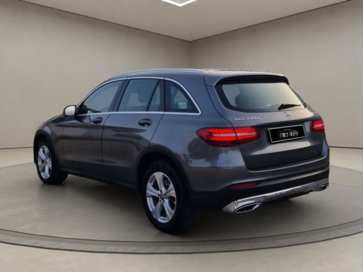 Mercedes-Benz GLC SUV 220 d 4Matic Exclusive (3)