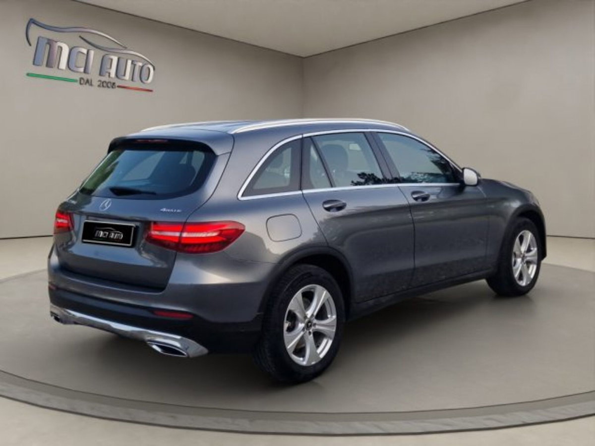 Mercedes-Benz GLC SUV 220 d 4Matic Exclusive (5)
