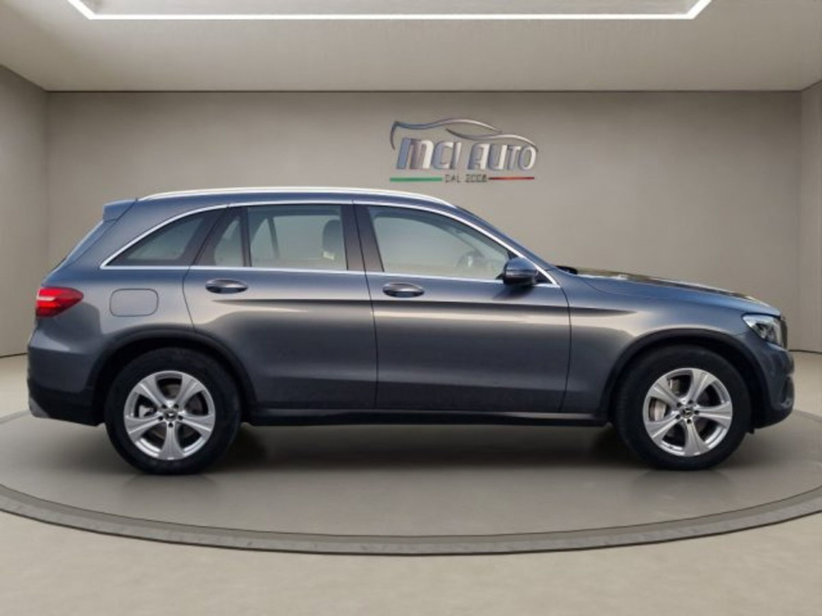 Mercedes-Benz GLC SUV 220 d 4Matic Exclusive (6)