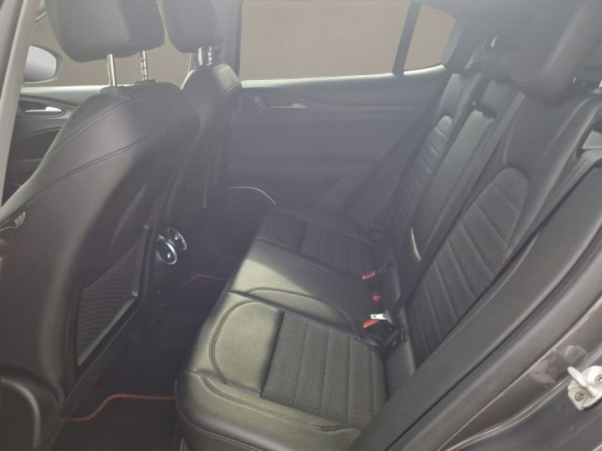 Alfa Romeo Stelvio Stelvio 2.2 Turbodiesel 210 CV AT8 Q4 Super (13)