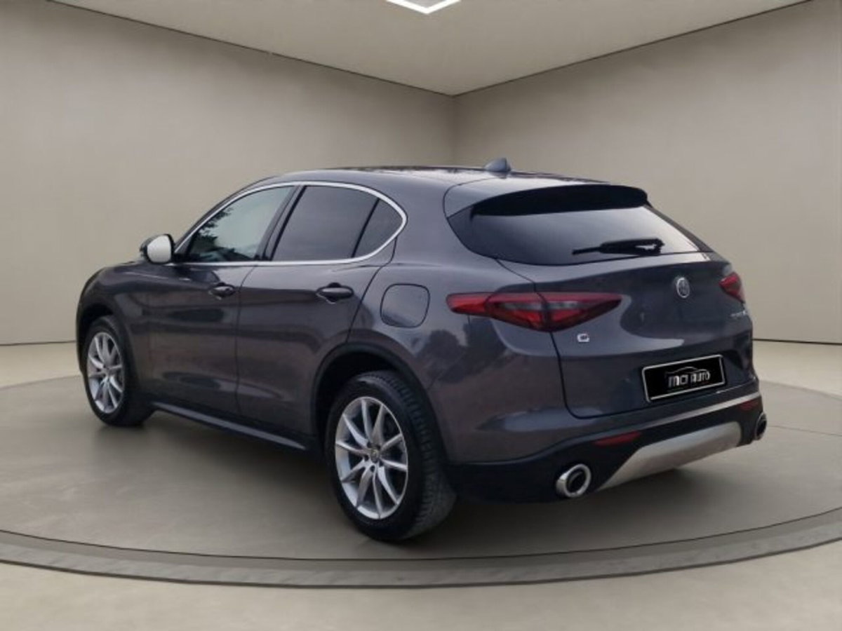 Alfa Romeo Stelvio Stelvio 2.2 Turbodiesel 210 CV AT8 Q4 Super (3)