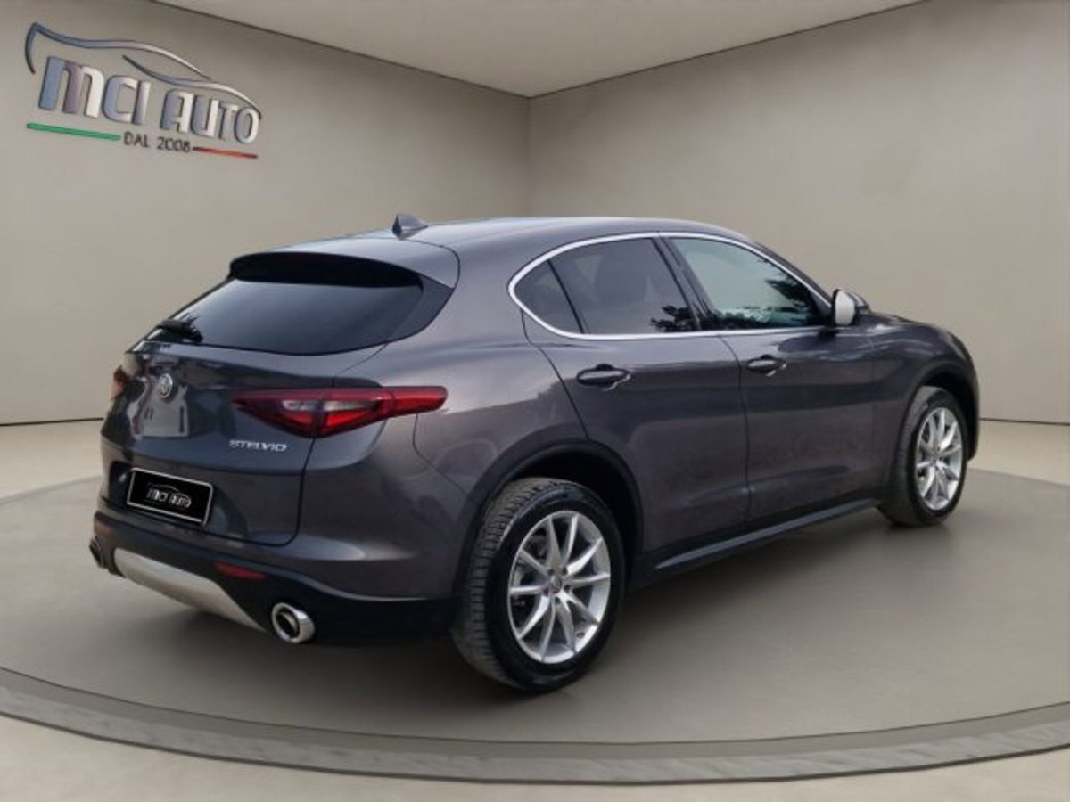Alfa Romeo Stelvio Stelvio 2.2 Turbodiesel 210 CV AT8 Q4 Super (5)
