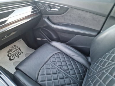 Audi Q7 50 TDI quattro tiptronic Sport (12)