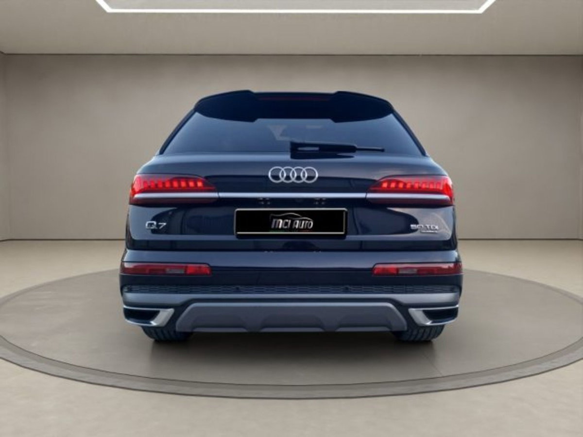 Audi Q7 50 TDI quattro tiptronic Sport (4)