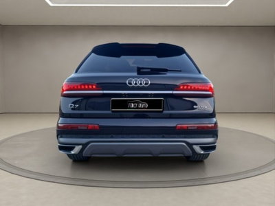 Audi Q7 50 TDI quattro tiptronic Sport (4)