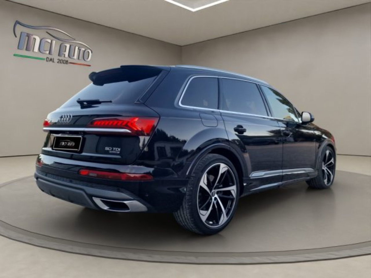 Audi Q7 50 TDI quattro tiptronic Sport (5)