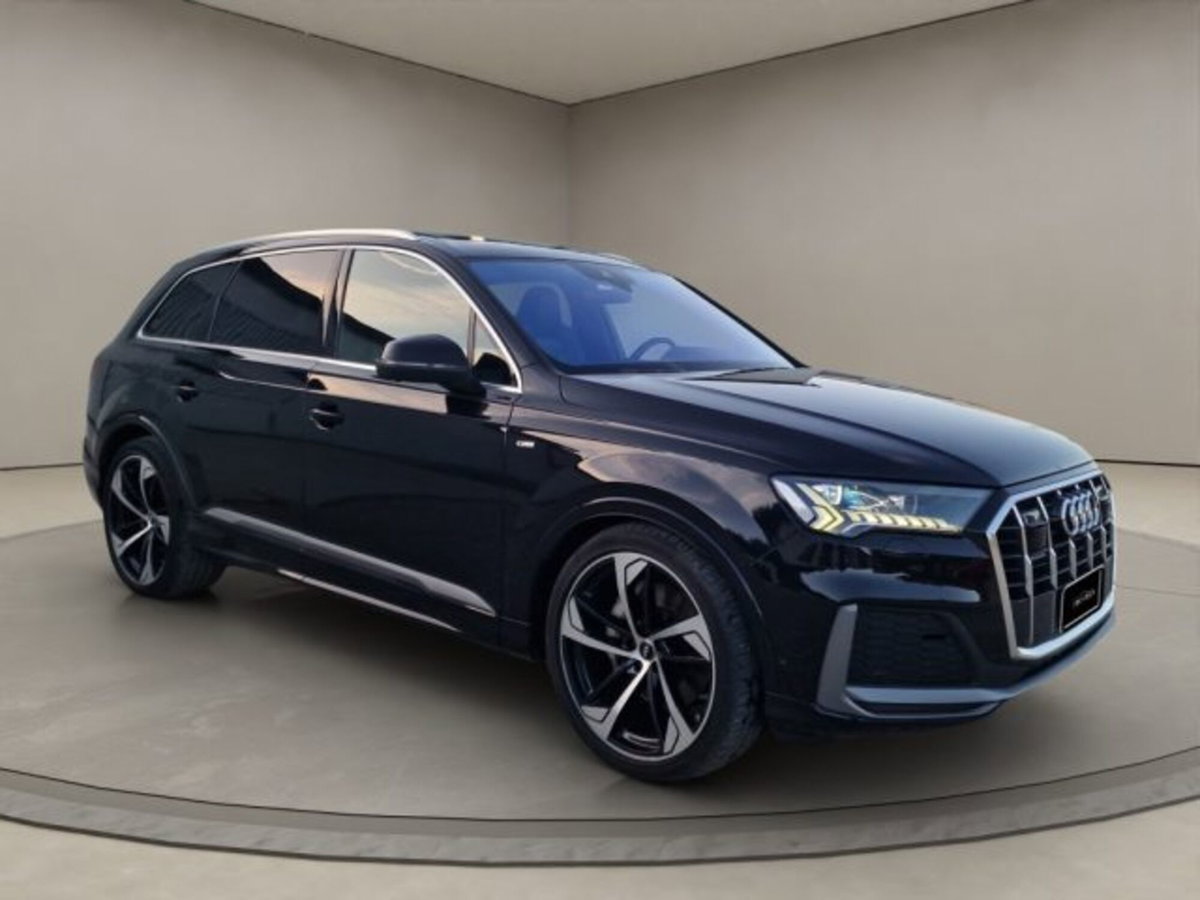 Audi Q7 50 TDI quattro tiptronic Sport (7)