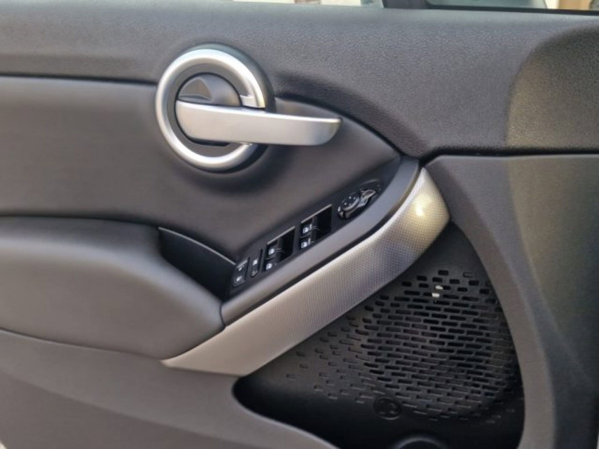 Fiat 500X 1.3 MultiJet 95 CV Mirror (12)