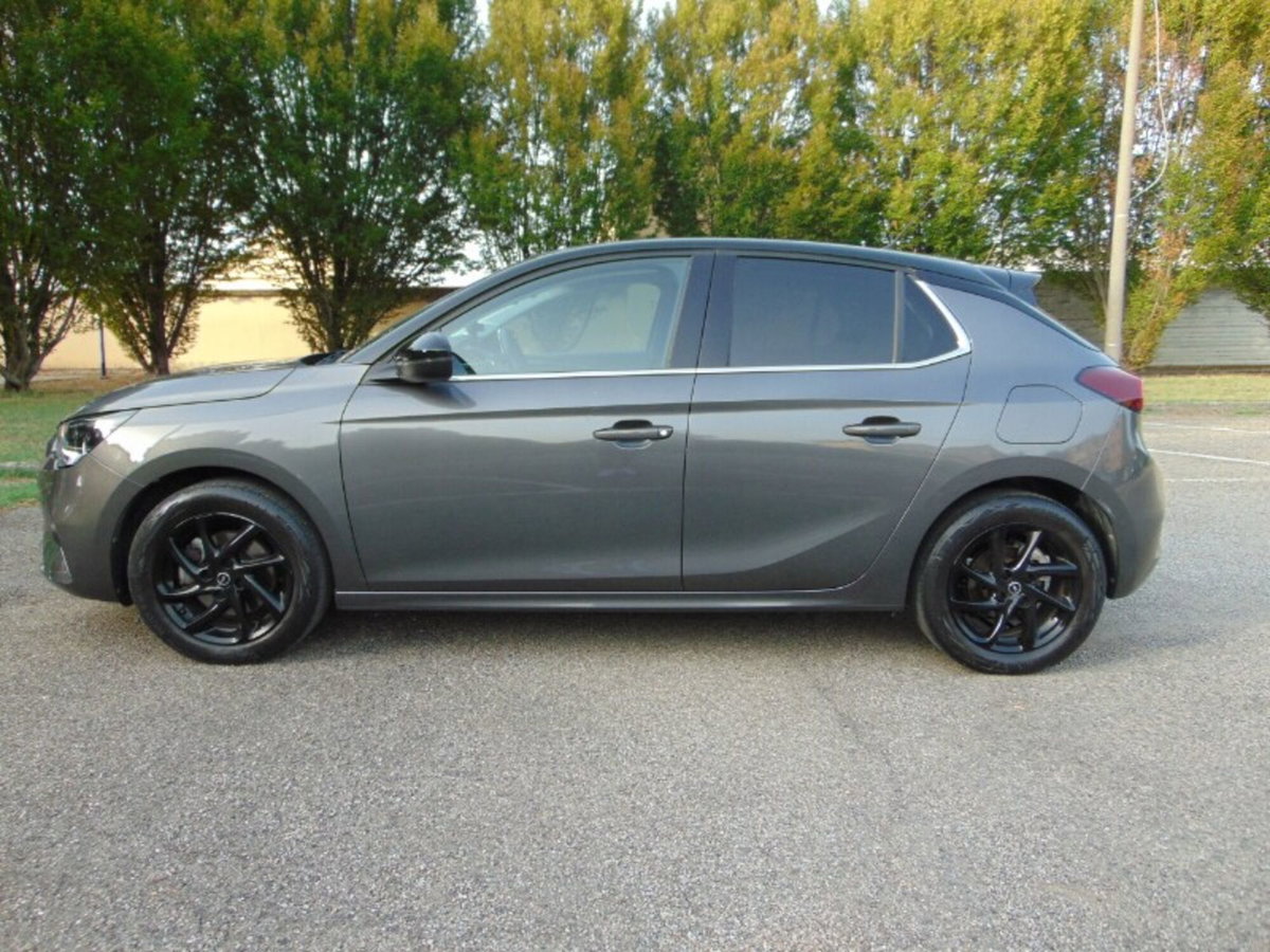Opel Corsa 1.2 100 CV Elegance (3)