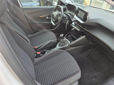 Peugeot 208 1.2 puretech Active s&s 75cv (11)