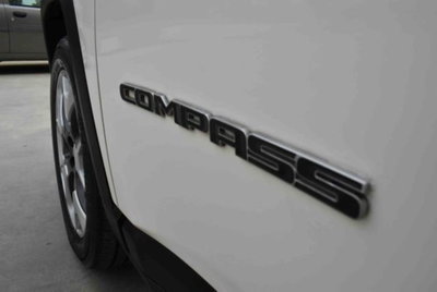 Jeep Compass 1.4 MultiAir 2WD Limited (6)