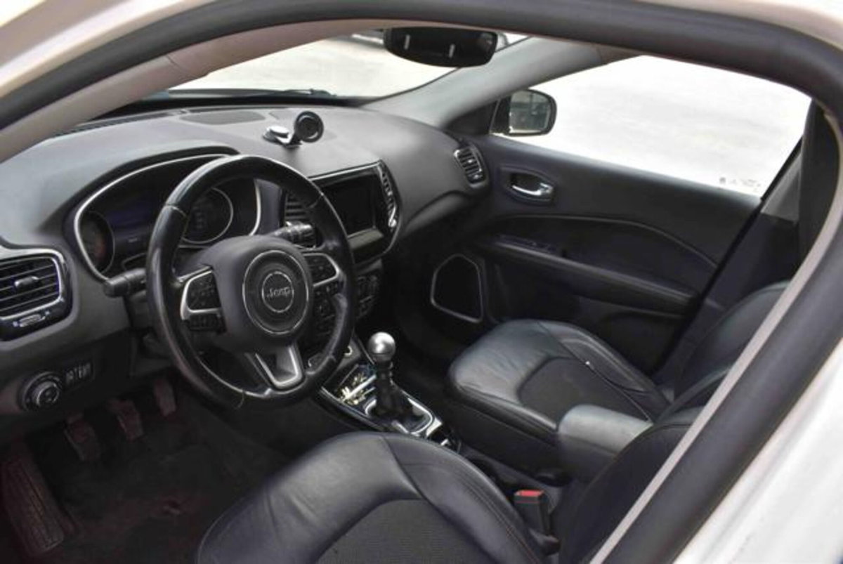 Jeep Compass 1.4 MultiAir 2WD Limited (7)