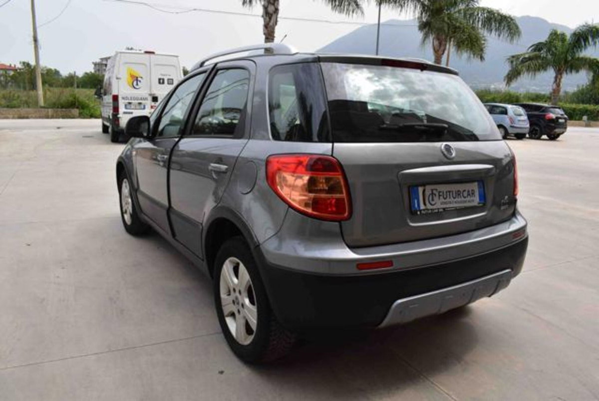 Fiat Sedici 1.9 MJT 4x4 Dynamic (12)