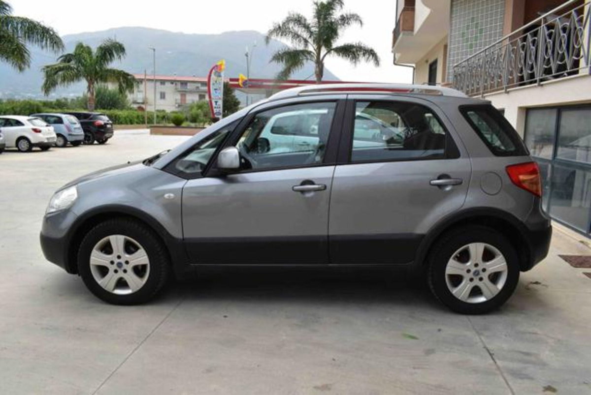 Fiat Sedici 1.9 MJT 4x4 Dynamic (5)