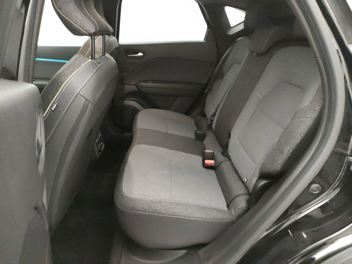 Renault Captur 1.0 tce Techno 90cv (8)