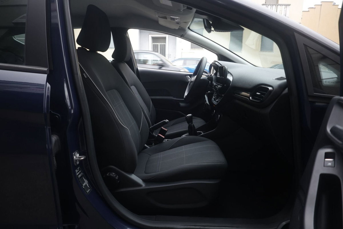 Ford Fiesta 1.1 85 CV 5 porte ST-Line (10)