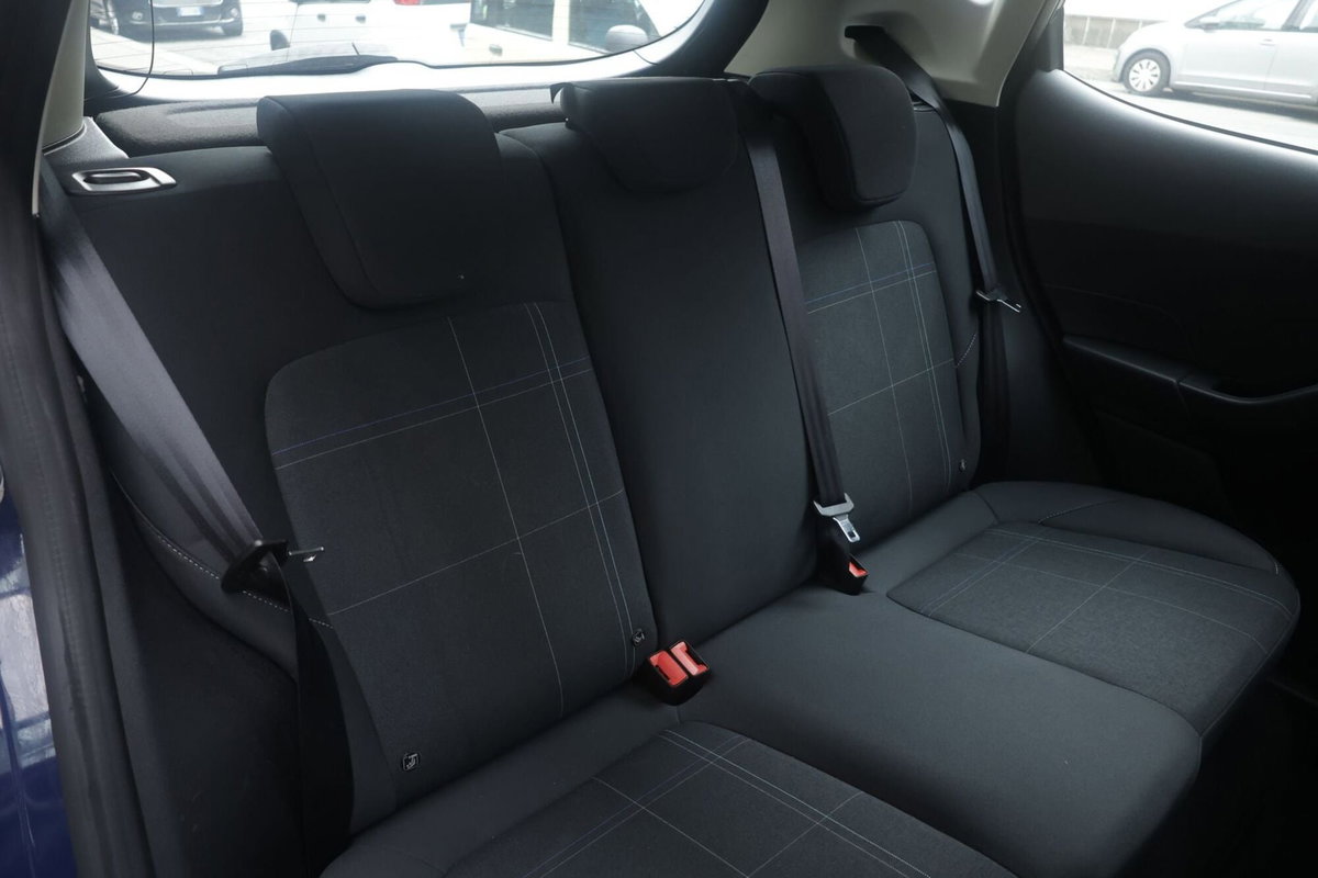 Ford Fiesta 1.1 85 CV 5 porte ST-Line (12)