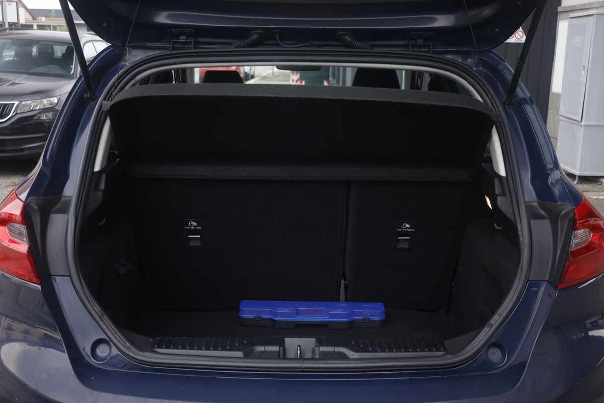 Ford Fiesta 1.1 85 CV 5 porte ST-Line (18)
