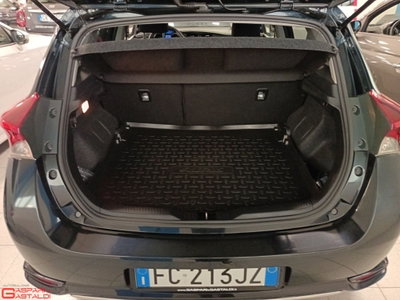 Toyota Auris 1.4 D-4D 5 porte Active (5)
