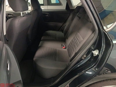 Toyota Auris 1.4 D-4D 5 porte Active (6)