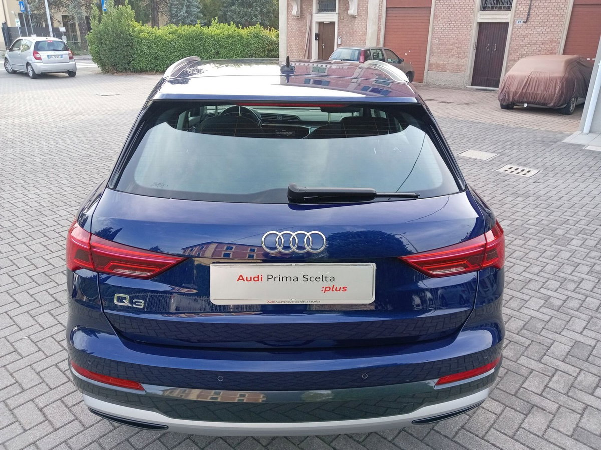 Audi Q3 35 TDI quattro S tronic Business Advanced (14)