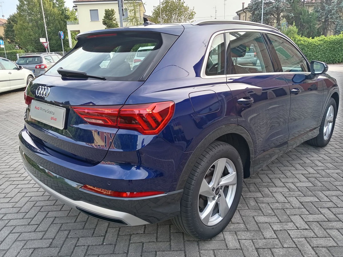 Audi Q3 35 TDI quattro S tronic Business Advanced (16)