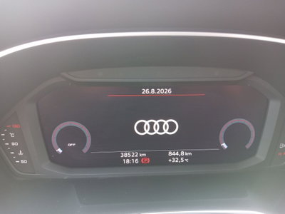 Audi Q3 35 TDI quattro S tronic Business Advanced (2)
