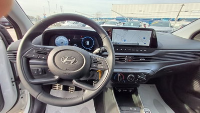 Hyundai Bayon 1.0 t-gdi Xline 100cv mt (16)