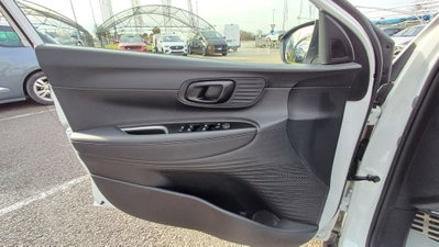 Hyundai Bayon 1.0 t-gdi Xline 100cv mt (19)
