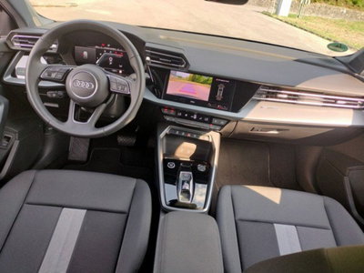 Audi A3 Sportback 35 TDI S tronic Business (13)