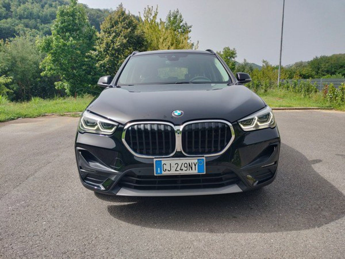 BMW X1 sDrive 18d Msport (2)