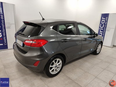 Ford Fiesta 1.1 75 CV 5 porte Titanium (8)