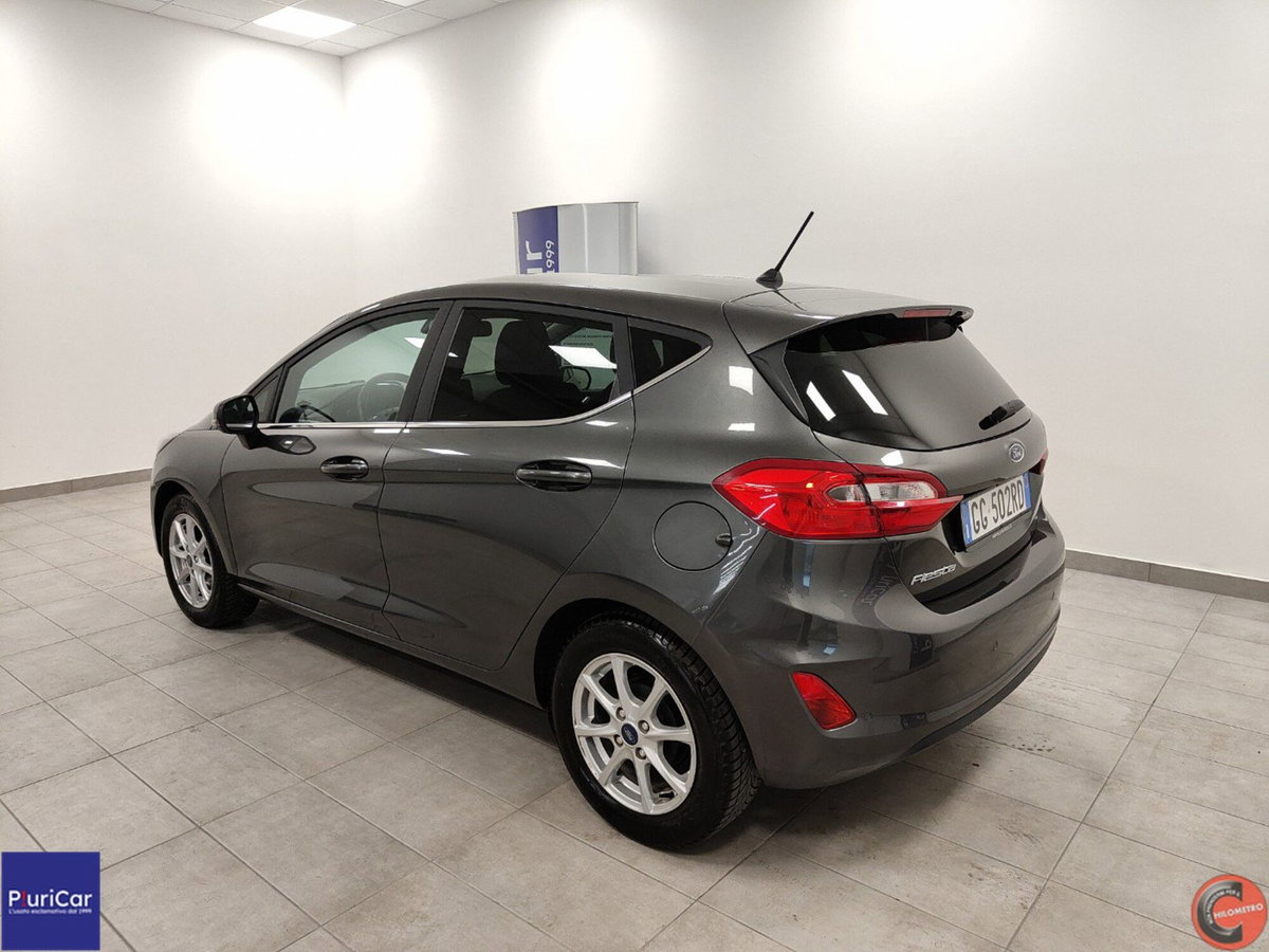 Ford Fiesta 1.1 75 CV 5 porte Titanium (9)