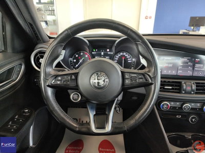 Alfa Romeo Giulia 2.2 Turbodiesel 210 CV AT8 AWD Q4 Veloce (16)