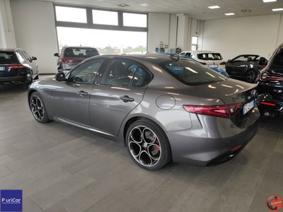 Alfa Romeo Giulia 2.2 Turbodiesel 210 CV AT8 AWD Q4 Veloce (9)