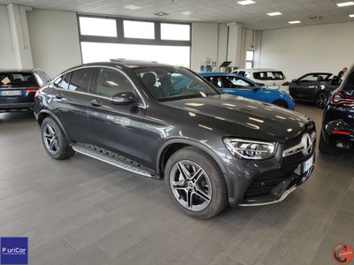Mercedes-Benz GLC Coupé 300 4Matic EQ-Boost Coupé Premium (2)