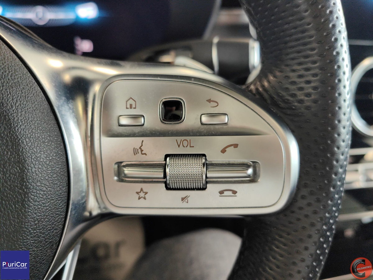 Mercedes-Benz GLC Coupé 300 4Matic EQ-Boost Coupé Premium (20)