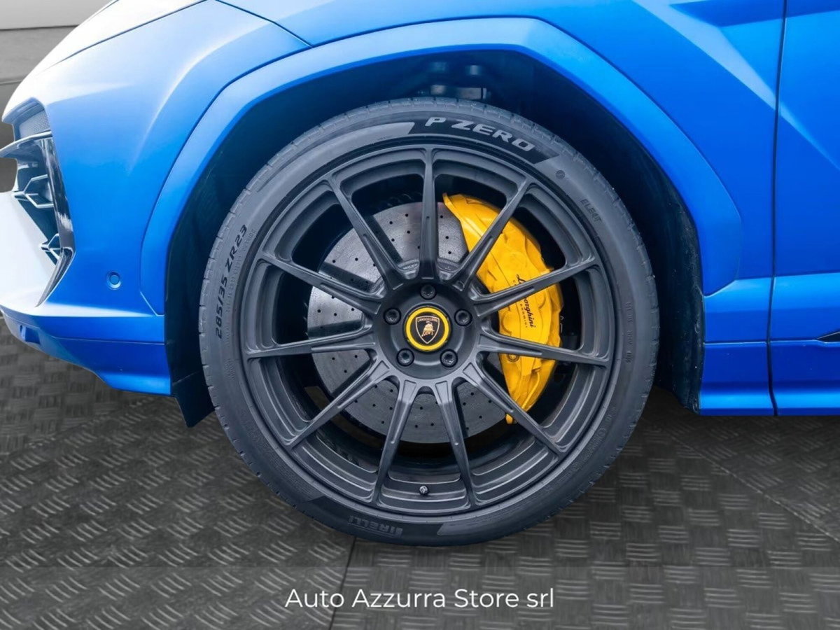 Lamborghini Urus 4.0 (5)