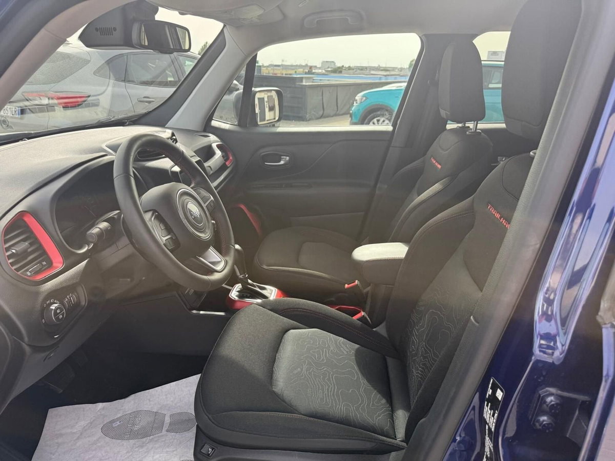 Jeep Renegade 1.3 t4 phev Trailhawk 4xe at6 (11)