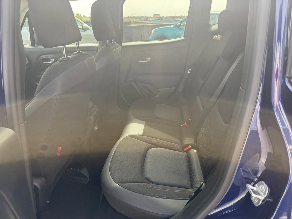 Jeep Renegade 1.3 t4 phev Trailhawk 4xe at6 (12)