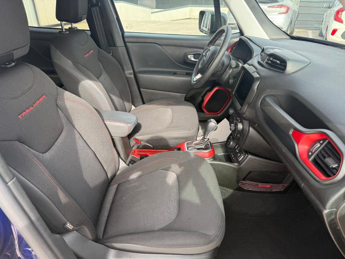 Jeep Renegade 1.3 t4 phev Trailhawk 4xe at6 (14)